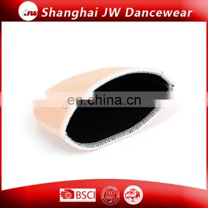 Cotton and Rubber Toe Cover thumbnail-2