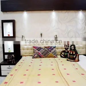 Bohemian Running Hand Stitch Quilt Decorative Kantha Gudri Reversible Vintage Ethnic Art Bedding thumbnail-1