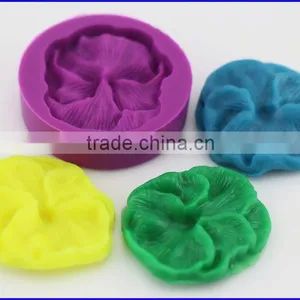 Custom Design and Multi-shaped Fondant Cake Decorating Tools thumbnail-1