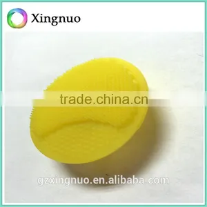 Soft Silicone Facial Cleansing Brush thumbnail-4