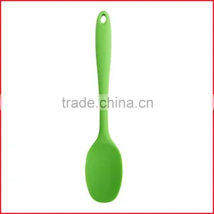 High Standard Food Grade Approved Silicone Cake Spatula thumbnail-2