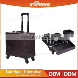 High Quality Luxury Pvc Black Crocodile Wholesale Cosmetic Case thumbnail-4