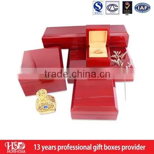 High Quality Decorative Custom Wooden Boxes Wholesale Christmas Wooden Gift Boxes With Competitive Price thumbnail-2