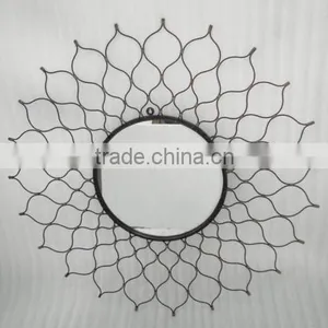 Metal Wire Decorative Round Mirror thumbnail-1