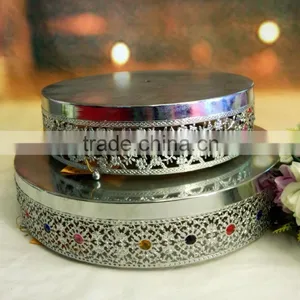 Wedding Cake Stand With Colorful Bead for Wedding Centerpieces thumbnail-1