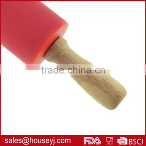 Bakeware Accessories Pastry Tools Silicone Rolling Pin With Wooden Handle Kids Rolling Pin thumbnail-3