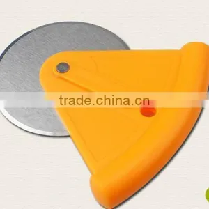 CY135 Stainless Steel Pizza Cutter Pizza Knife thumbnail-4