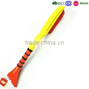 EVA Grip Scratch Free Snow Brush With Ice Scraper thumbnail-1