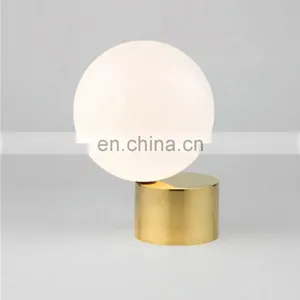 Guangdong Nordic Metal Gold Table Lamp for Living Room thumbnail-1