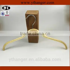 Space Saving Laminated Wooden Hanger for Suit Supplier's Choice thumbnail-3