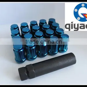 Aluminum Colored Car Wheel Cover Locks&nuts thumbnail-1