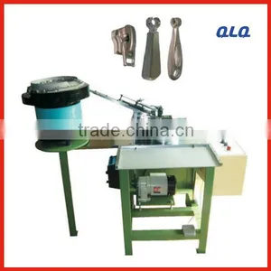High Quality Middle Puller Special Puller Auto Semi Auto Zipper Slider Assembly Machine thumbnail-1