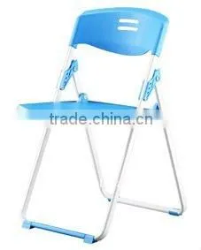 Plastic Folding Chair thumbnail-1