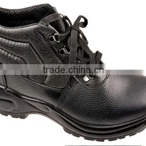 Anti-Puncture PU Injection Safety Boots thumbnail-5