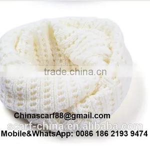 Cheap Hollow Knitted Wool Scarves Wholesale thumbnail-6
