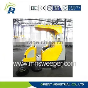 Color Can be Customzied Outdoor Use Riding Road Sweeper With Power Supply 36V thumbnail-5