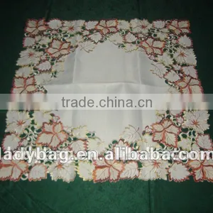 Polyester Embroidered Tablecloth thumbnail-1