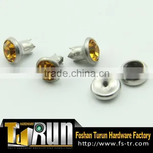 High End Metal Brass Ring Rivet With Rhithstone thumbnail-5