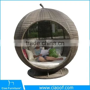 Luxury Hotel Leisure Apple Shape Synthetic Rattan Sunbed / Outdoor Sunbed thumbnail-6
