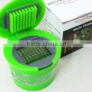Cy283 Mini Multifunction 2 Stainless Steel Blades Garlic Press Chopper Mincer thumbnail-1