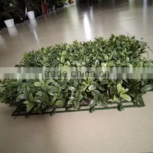 Portable Artificial Grass Plastic Graden Fence Paling thumbnail-2