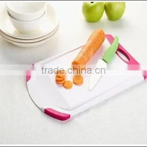 Plastic Circle Foldable Cutting Board thumbnail-2