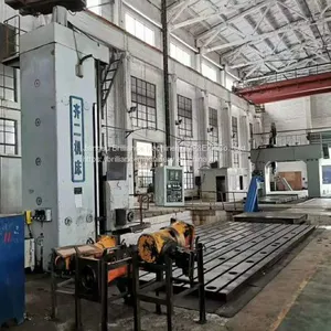 Qiqihaer No.2 T6913D Floor-type Boring-mill thumbnail-1
