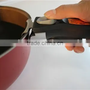 Aluminum Nonstick Frying Pan With Detachable Handle Cooking Pan With Bakelite Handle thumbnail-4