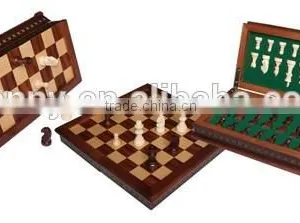 Popular Foldable Style Travelling Magnetic Chess Set thumbnail-4