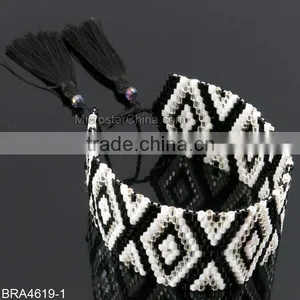 Seed Bead Japan Top Quality Macrame Beaded Bracelet thumbnail-5