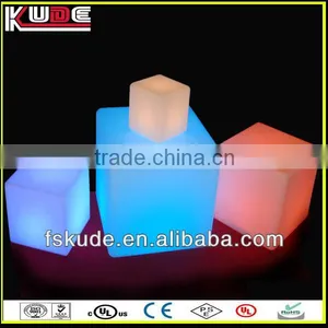 Illuminated Led Cube Seat Lighting thumbnail-1