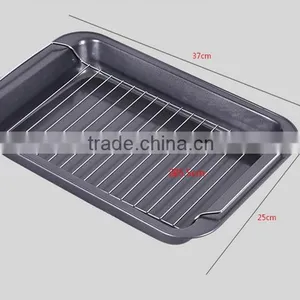 Non Stick Roast a Turkey With Rack thumbnail-4