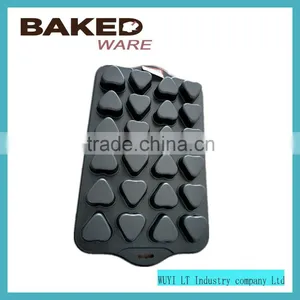 Carbon Steel 24 Cups Non-stick Muffin Cake Mold Baking Pan With Handle thumbnail-5