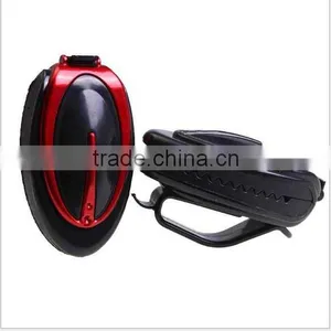 Niversal Plastic Car Visor Glasses Clip / Car Glasses Holder / Car Visor Glasses Sunglasses Ticket Clip thumbnail-3