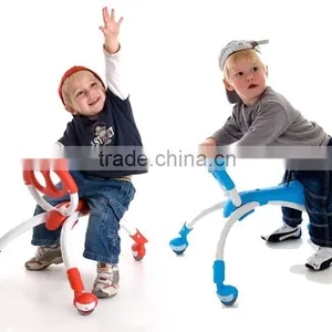 Children's Smiling Face Four-wheel Balanced Walkers thumbnail-4