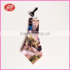 Key Chain With Customized Colorful Printing Logo Microfiber Cleaning Cloth thumbnail-2