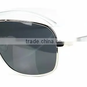 High Quality Italy Design ce Uv400 Sunglasses for Man thumbnail-3