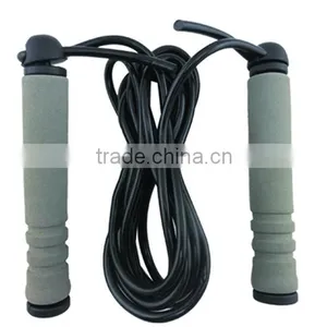 PVC JUMPROPE WITH FOAM HANDLE thumbnail-1