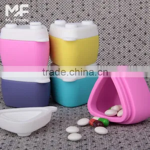 China Factory New Design Silicone Portable Travel Coffee Mugs thumbnail-5
