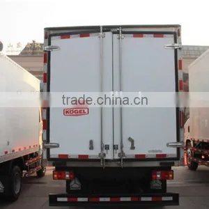 Promotion SINOTRUK SMALL Refrigerated Van and Tank Truck Sale in Dubai thumbnail-2