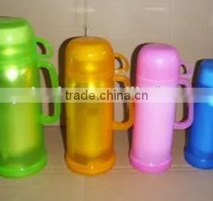 Vacuum Flask thumbnail-3