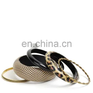 Chunky Ladies Brass & Wood Bangle Set Indian Style thumbnail-1