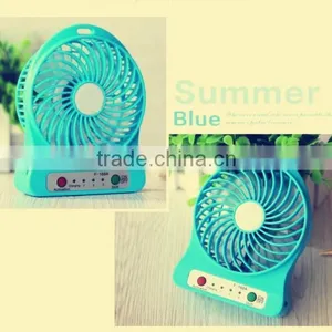 Fashionable Mini USB Fan With More Function Newest USB Desk Fan 3.5 Inch thumbnail-3