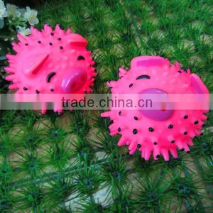 Vinyl Toy-8.5cm Pink Pig Spikey Ball thumbnail-1
