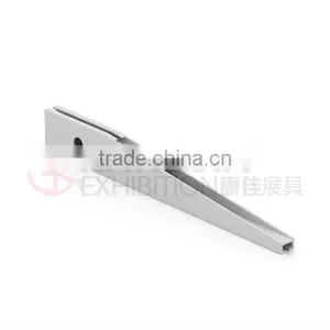 Adjustable Shelf Bracket thumbnail-1
