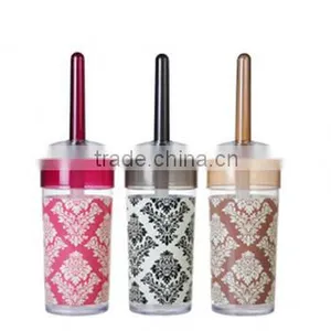 New Design Plastic Colorful Toilet Brush With Holder thumbnail-1