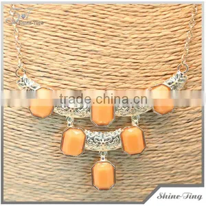 2014 Bib Necklace thumbnail-1