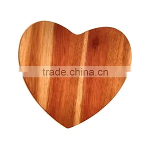 High Quality Heart Wood Chopping Board thumbnail-1