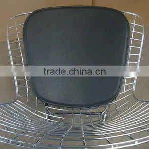 Powder Coated Black Wire Bar Stool With Seat Pad thumbnail-5