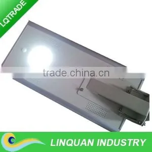 All in One Adjustable Poles Solar Street Light 15W thumbnail-1
